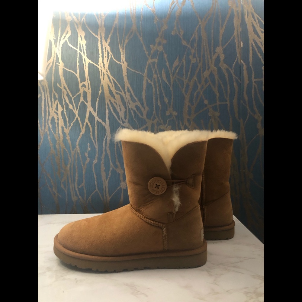 Ugg Bailey Button Boot - image 4